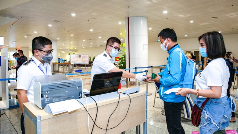 Công văn nhập cảnh Việt Nam: Thủ tục và những điều cần biết 6 cong-van-nhap-canh-viet-nam-1