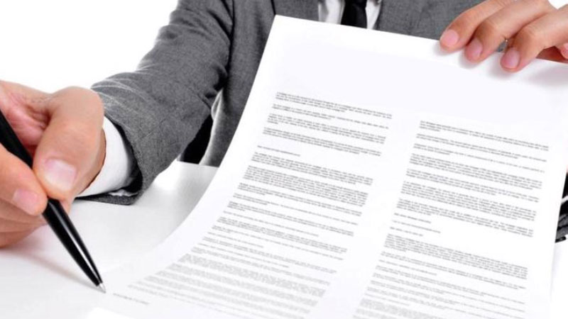 Mẫu quyết định miễn nhiệm, bãi nhiệm giám đốc năm 2025 4 Lưu ý khi soạn thảo quyết định miễn nhiệm, bãi nhiệm giám đốc