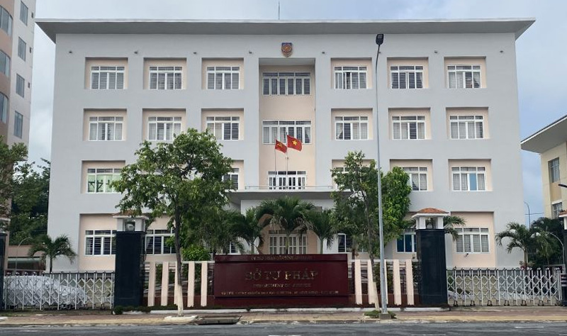 Thủ tục và điều kiện thành lập công ty đấu giá theo quy định mới nhất 2025 8 Nộp hồ sơ tại Sở Tư pháp